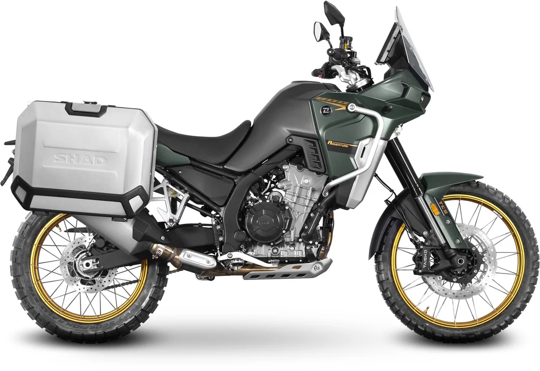 fc-moto-1202607131357131095781